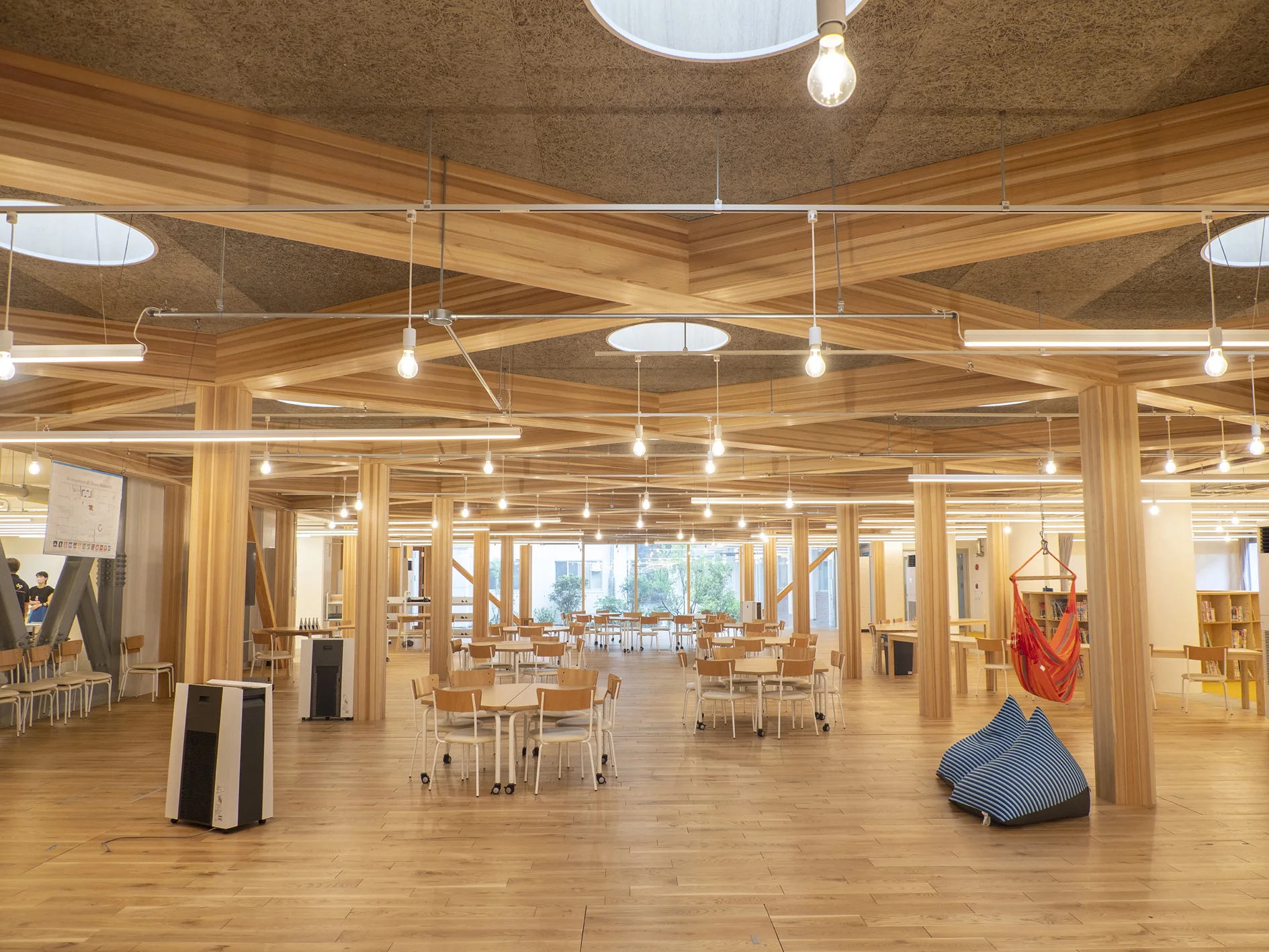 Seto SOLAN Primary School, Seto, Japan - Design Diffusion