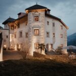 Castel Steinbock: the enchantment of Christmas in Villandro