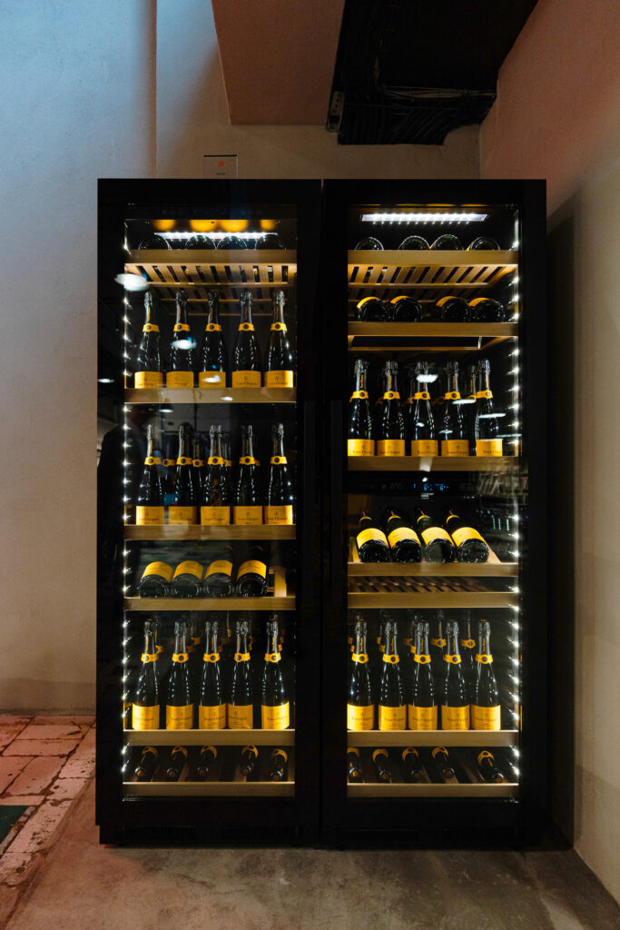 ecniche progettuali per spazi pubblici e privati Arbe Design Garage