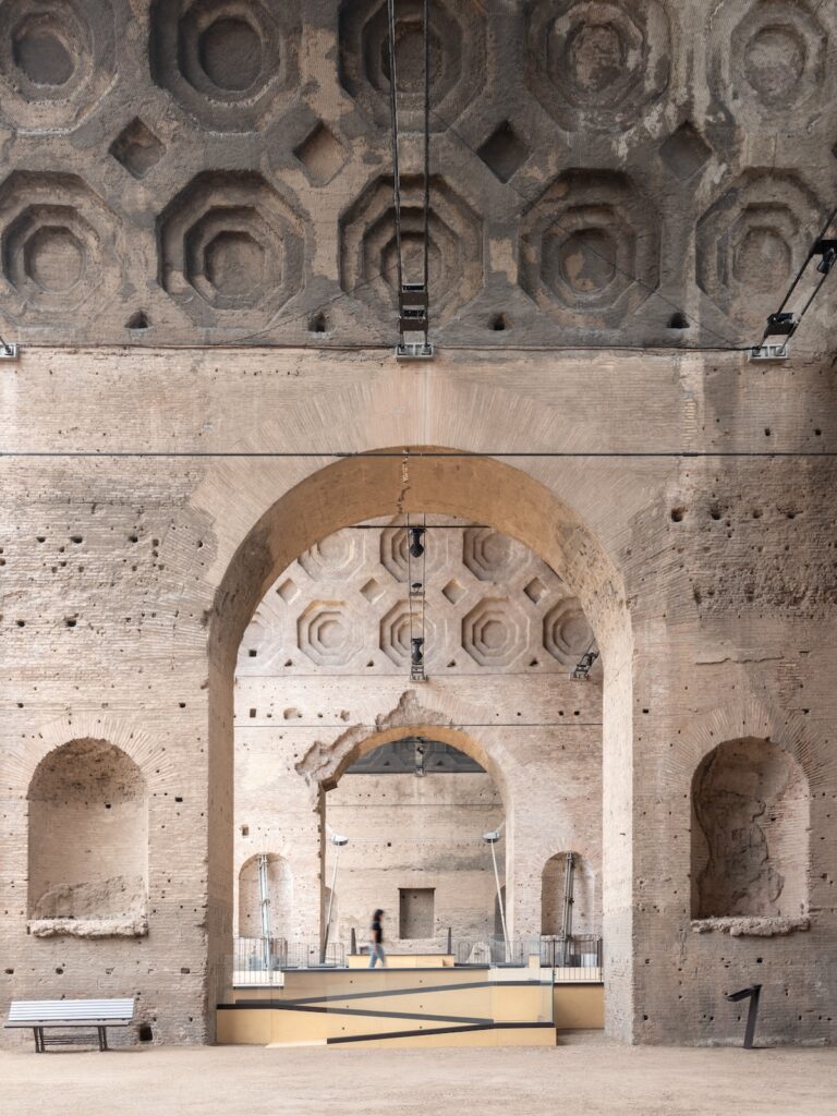 Alvisi Kirimoto basilica Massenzio <roma