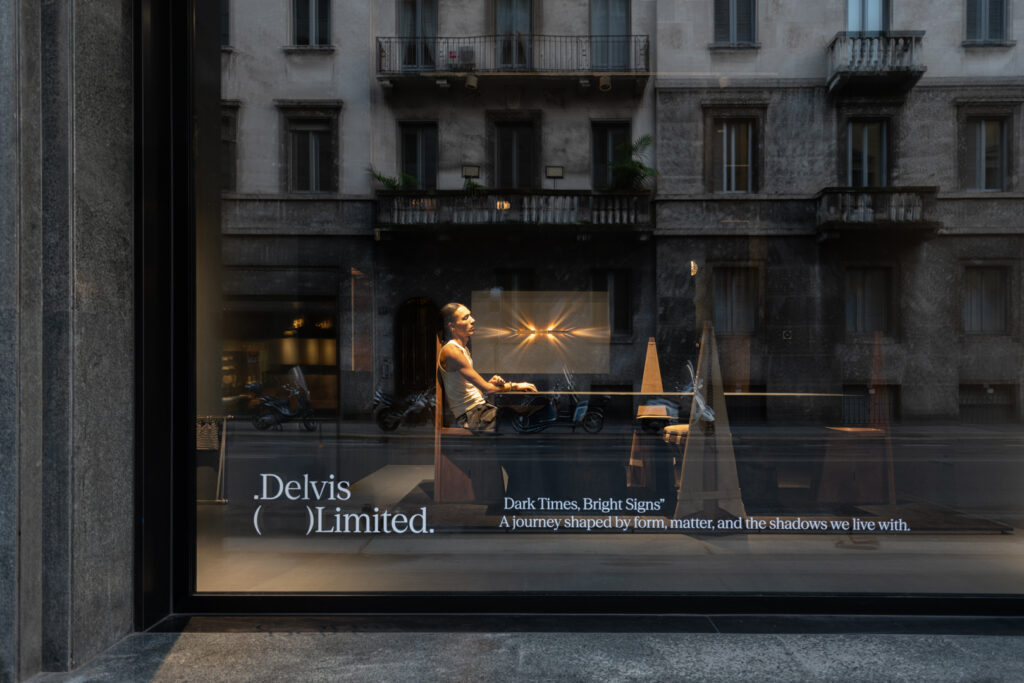 Dark Times, Bright Signs, mostra design internazionale Delvis (un)Limited