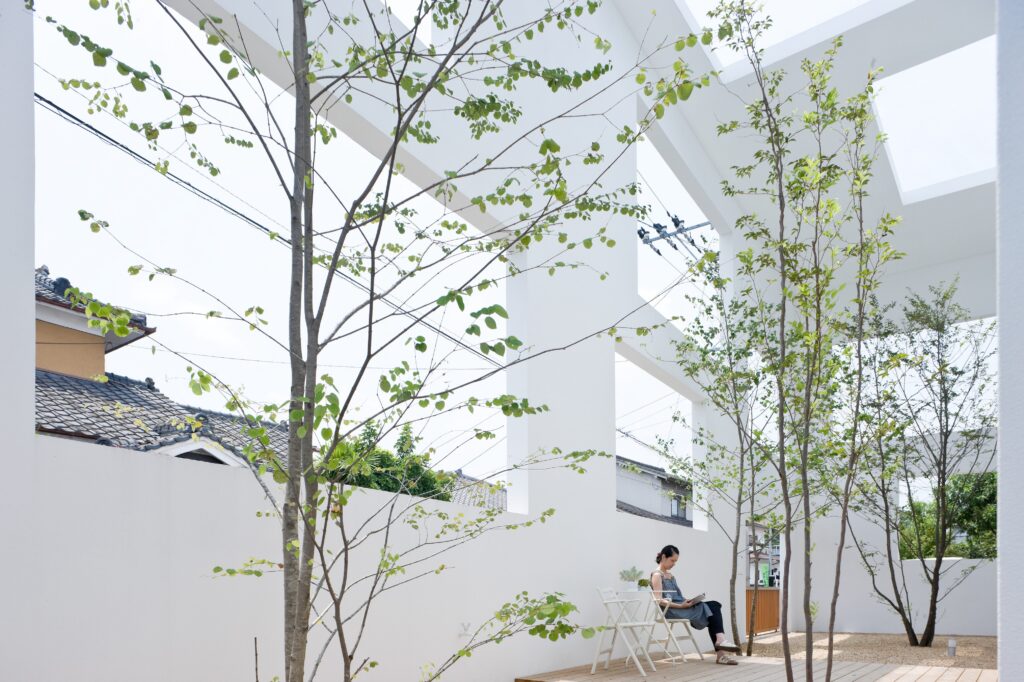Art Week Tokyo 2025