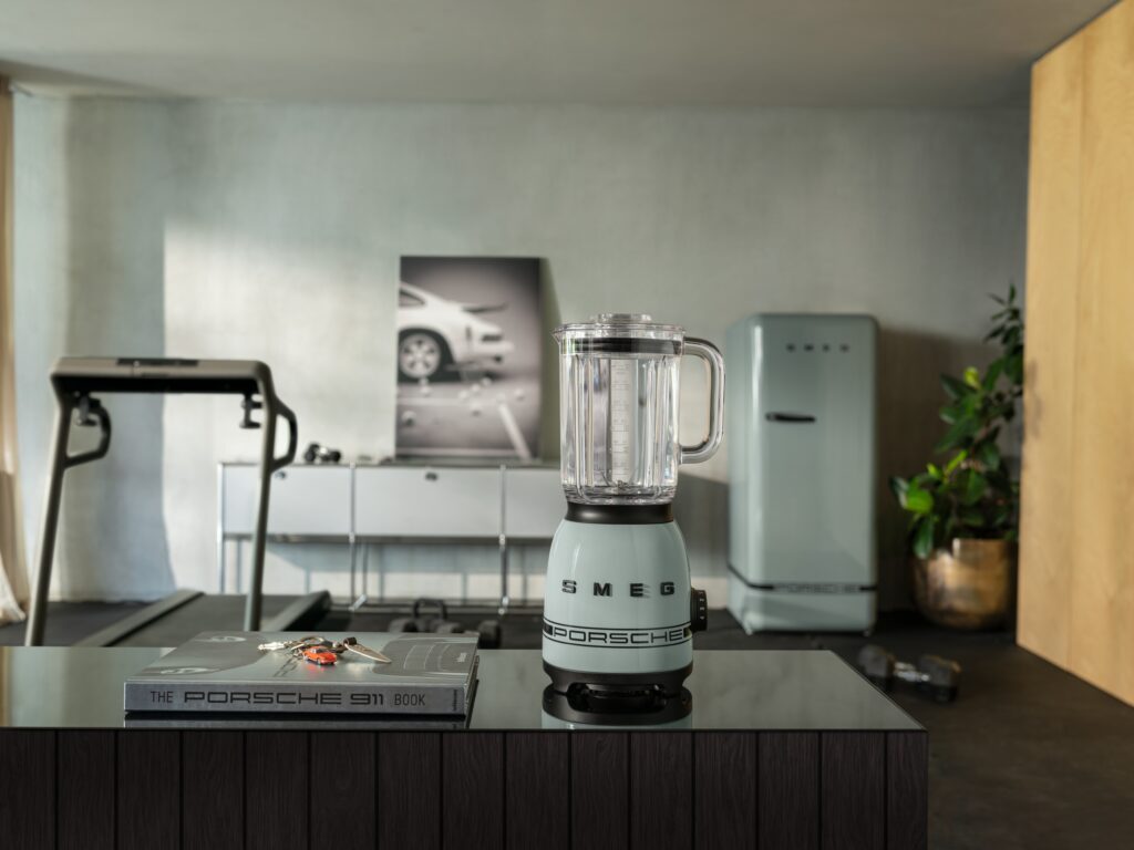 Porsche x Smeg
