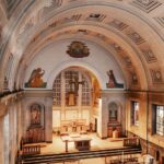 Alcova Milano 2026 trasforma due luoghi segreti in palcoscenici del design