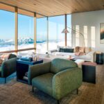 Oltre l’origami: la baita hi-tech ispirata all’arte del kirigami firmata Sparano + Mooney