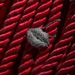 L’arte di amare: guida al regalo di San Valentino tra gioielli d’autore e rituali sensoriali