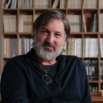 L’elogio della fragilità: Smiljan Radić Clarke vince il Premio Pritzker 2026